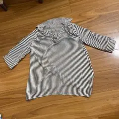 ＩＮＧＮＩ　ストライプシャツＭサイズ