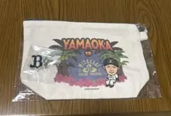 オリックス　山岡泰輔投手　宮崎キャンプ　エアーくじB賞 ポーチ　チャーム付きのサムネイル