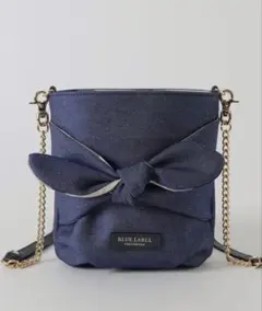 BLUE LABEL CRESTBRIDGE ネイビーショルダーバッグ