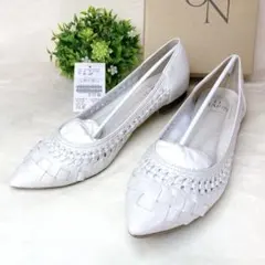 美品 ルタロン ポインテッドトゥ サシメッシュ フラット 23.5 編み込み