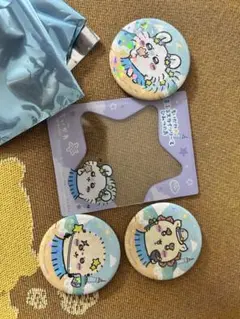 ちいかわ 星ふるスカイツリー 缶バッジ 3種セットモモンガ ラッコ シーサー
