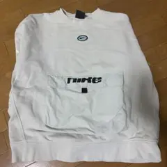 Nike ホワイト クルーネック トレーナー