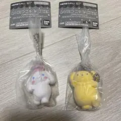 サンリオキャラクターズ　ミニチュアチャーム　シナモロール　ポムポムプリン　ガチャ