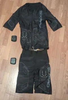 シックスパッド パワースーツ メンズM上下セット - メルカリ
