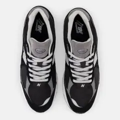 new balance M2002RXD