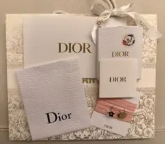 DIOR チョーカー 星型チャーム付き