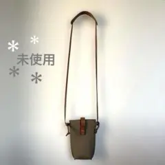 ☆未使用☆ レザー　スマホショルダー　バッグ　携帯ショルダー　ポシェット　本革