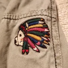 インディアンヘッド刺繍カーキパンツ