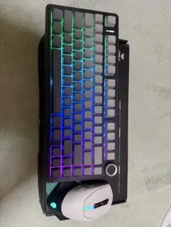 Aula f75 + aw 610m alienware