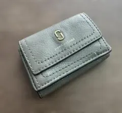 【訳あり】MARC JACOBS ミニ財布 三つ折り グレー系のサムネイル