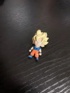 ドラゴンボール 超サイヤ人孫悟空 キーホルダーフィギュア