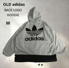 希少デサント製 adidasバックロゴ ナイロンパーカーシルバーネイビー銀紺М