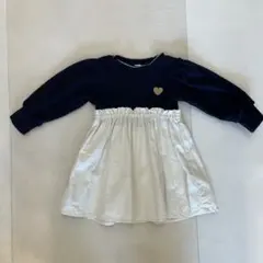 ネイビーとホワイトのワンピース