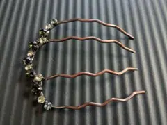 スワロフスキー　四本足コーム　ねいる屋さん