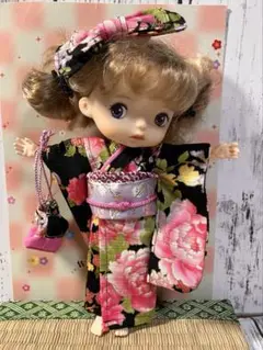 モンストドールサイズ着物　昭和レトロ牡丹柄　黒色