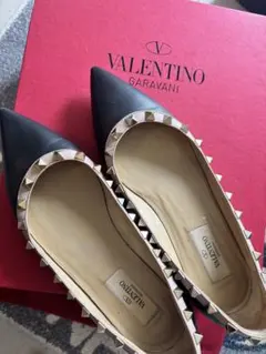 新品未使用　Valentino スタッズ付きフラットシューズ 2025年最新】VALENTINO レディース フラットシューズ・バレエ
