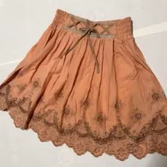 axes femme アクシーズ　カットワーク刺繍レースフレアスカートのサムネイル