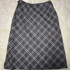 新品タグ付き　グレー系 チェック柄 タイトスカート ひざ丈　Mサイズ