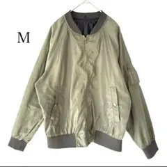 ナイロンジャンパー