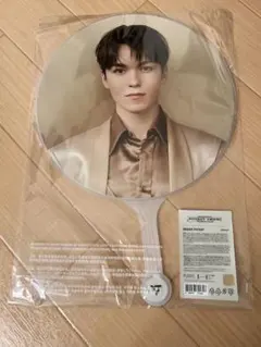 2025年最新】バーノン うちわの人気アイテム - メルカリ