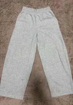 スウェットパンツ グレー ワイドシルエット ユニクロC