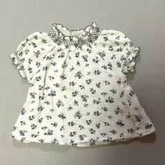 ベビー　Tシャツ　90 2枚　黒　白　花柄　しまむら　ブラウス　パフスリーブのサムネイル