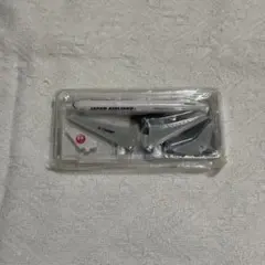 Item thumbnail for item 060233ca-ec74-4eda-bcff-e92848dd0c28