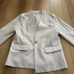 ホワイト ノーカラージャケット M パンツセット