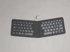 iClever 折りたたみ Bluetooth キーボード
