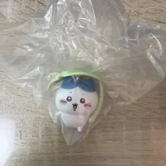 韓国限定 ロッテシネマ ちいかわ 葉っぱの傘 フィギュア ハチワレ