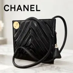 CHANEL シャネル パテント ハンドバッグ 黒 Vステッチ エナメル 訳あり 