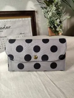 Item thumbnail for item 4abaa88d-17cd-47ed-9fee-de61f90aba5a