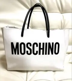 MOSCHINO レザートートバッグ　使用感あり　型崩れあり　ショルダー紐なしのサムネイル