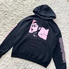 アリアナグランデ　プルオーバーパーカー　黒色ブラック　公式オフィシャル　ツアー