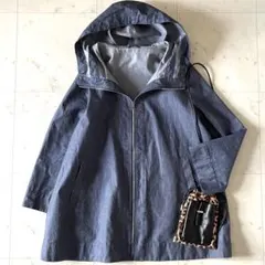 美品＊アミーナルビナッチ ミドルフーディコート 44 ブルー系 長袖 アウターのサムネイル