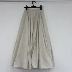 エトレトウキョウ ボリュームロングスカート グレージュのサムネイル