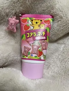 可愛いコアラのマーチポーチ♡限定品　ショッキングピンク色 可愛いコアラのマーチポーチ♡限定品 ショッキングピンク色