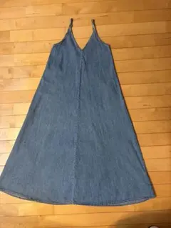 デニムブルー Vネック キャミワンピースZARA