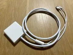 Apple A1306 miniDP DVI 変換ケーブル