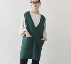 新品☆深Vネック ロングニットベスト