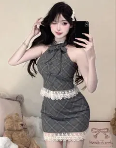 ホルターネック　セットアップ　チェック柄