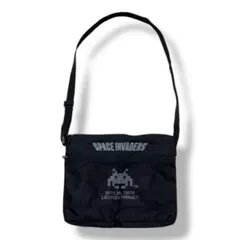 SPACE INVADERS ショルダーバッグ ブラック