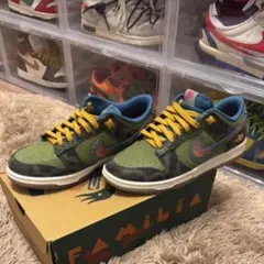 Nike DunkLow siempre familia ナイキダンク 26.0のサムネイル