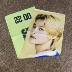 WayV ヤンヤン yangyang トレカ　当選者限定　kms NCT WayV ヤンヤン SMCU ID PORTRAIT ポスター トレカの通販 by