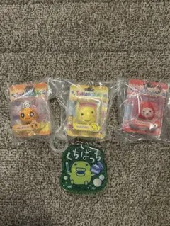 ガチャガチャ、キーホルダーたまごっち