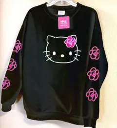 ハローキティ×ローズファンファン　裏起毛プルオーバー　ブラック　ピンク