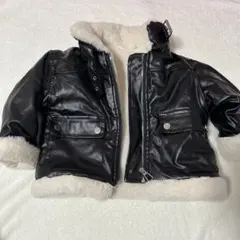 モコモコ黒い合成皮革ジャケット 100cm