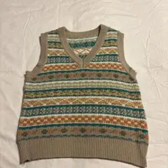 ニットベスト