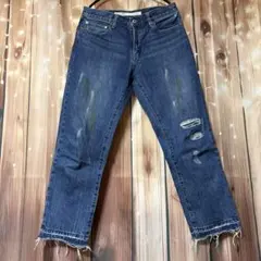 Item thumbnail for item 11871f85-ff02-4b6d-8f1b-ccb21065b1ca