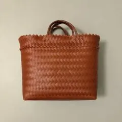 Item thumbnail for item b535e81e-4e1a-428f-b8b4-f18d5f55e52b